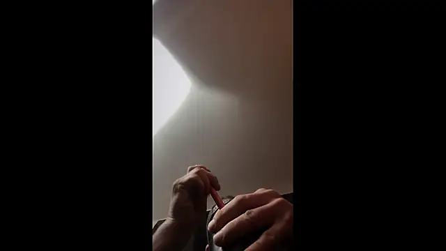 Snapshot of leanjamesdean chatting on December 5, 2025, 6:34 am leanjamesdean online show from December 5, 2025, 6:34 am