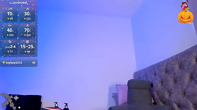 Snapshot of Samara_Kim chatting on October 22, 2025, 8:30 pm Samara Kim online show from October 22, 2025, 8:30 pm