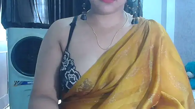 Snapshot of Maria_55 chatting on July 18, 2026, 6:11 am Maria 55 online show from July 18, 2026, 6:11 am
