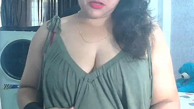 Snapshot of Maria_55 chatting on July 13, 2026, 7:07 am Maria 55 online show from July 13, 2026, 7:07 am