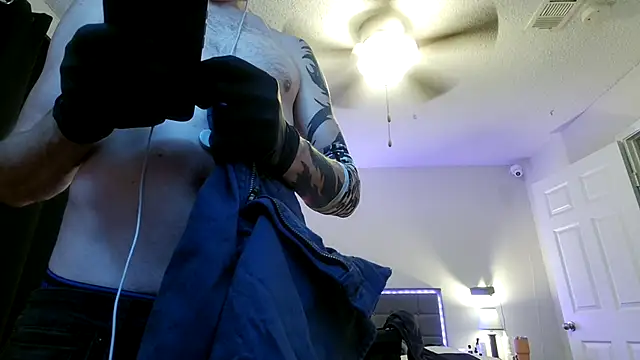 BDDuncanAbaddon online show from September 20, 2025, 4:34 pm