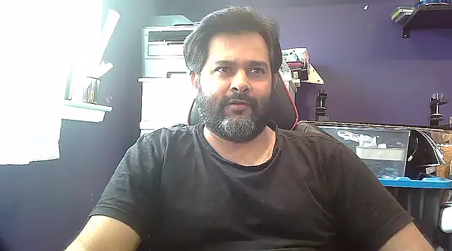 Sakhtlaundaz online show from January 28, 2025, 3:57 pm
