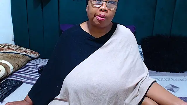Snapshot of PASION_THUNDERX23 chatting on June 5, 2026, 1:10 am PASION THUNDERX23 online show from June 5, 2026, 1:10 am