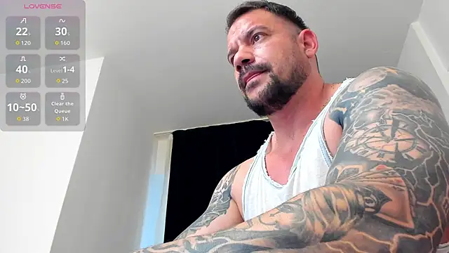 Snapshot of musclemonster31 chatting on June 25, 2026, 5:12 am musclemonster31 online show from June 25, 2026, 5:12 am