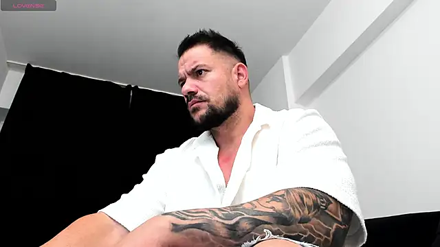 musclemonster31 online show from October 6, 2025, 9:48 pm