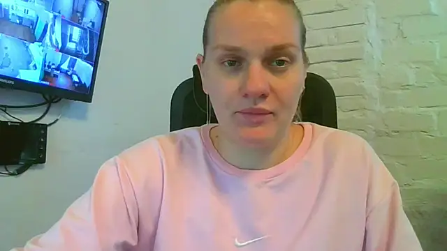 Snapshot of EndlessLustX chatting on September 24, 2025, 7:59 am EndlessLustX online show from September 24, 2025, 7:59 am