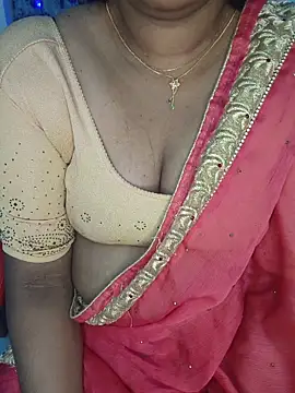 Snapshot of Malluivaniya chatting on June 16, 2026, 6:02 am Malluivaniya online show from June 16, 2026, 6:02 am