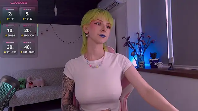 Akiko Hentai online show from May 29, 2026, 3:40 pm