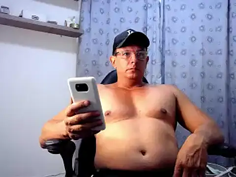 Snapshot of pedropicapi chatting on February 14, 2025, 3:00 am pedropicapi online show from February 14, 2025, 3:00 am