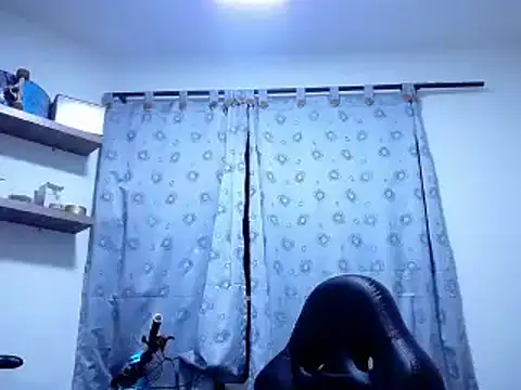 Snapshot of pedropicapi chatting on December 11, 2024, 4:07 am pedropicapi online show from December 11, 2024, 4:07 am