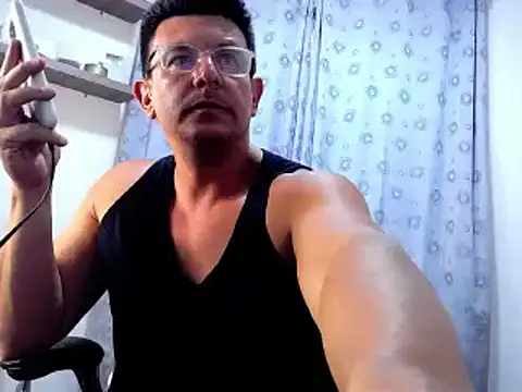 Snapshot of pedropicapi chatting on March 11, 2025, 9:48 pm pedropicapi online show from March 11, 2025, 9:48 pm