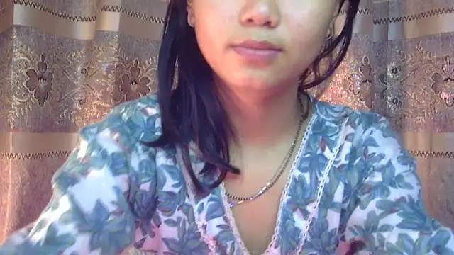 Snapshot of cute_sapna chatting on November 9, 2025, 11:42 pm cute sapna online show from November 9, 2025, 11:42 pm