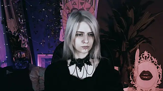 Snapshot of Noah_ElmerX chatting on December 18, 2025, 9:18 pm Noah ElmerX online show from December 18, 2025, 9:18 pm