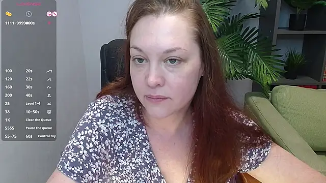 CutieGinger online show from September 27, 2025, 4:35 pm