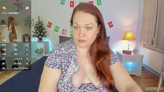 CutieGinger online show from December 28, 2024, 10:02 pm