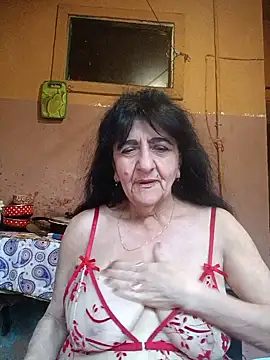 Snapshot of Lovely_Lori chatting on July 10, 2026, 3:17 am Lovely Lori online show from July 10, 2026, 3:17 am