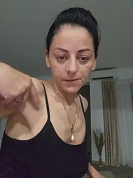 Snapshot of bruneta_sexy23 chatting on July 11, 2026, 4:02 am bruneta sexy23 online show from July 11, 2026, 4:02 am
