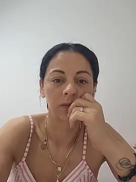 Snapshot of bruneta_sexy23 chatting on June 2, 2026, 4:12 am bruneta sexy23 online show from June 2, 2026, 4:12 am