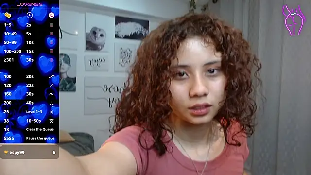 mayamoira1 online show from October 7, 2025, 12:17 pm