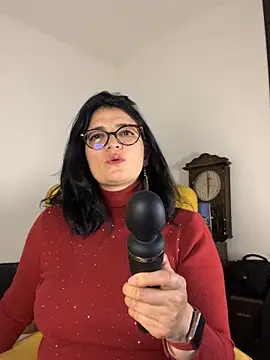 adriana71 online show from June 13, 2026, 3:59 am