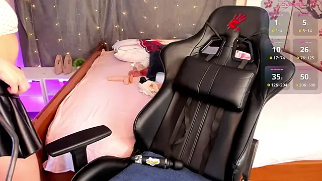 Snapshot of Michel_Momsen chatting on March 31, 2026, 12:40 pm Michel Momsen online show from March 31, 2026, 12:40 pm