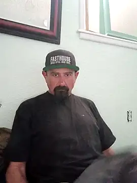 Snapshot of Bigrigzzz_og chatting on February 10, 2026, 3:44 pm Bigrigzzz og online show from February 10, 2026, 3:44 pm