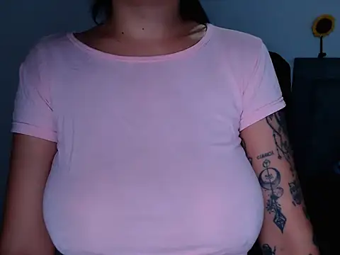 Snapshot of diana__34 chatting on February 26, 2026, 11:38 pm diana 34 online show from February 26, 2026, 11:38 pm