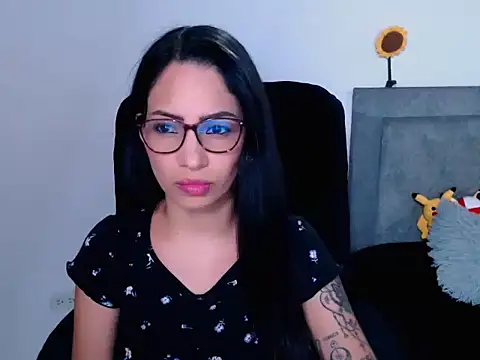 Snapshot of diana__34 chatting on March 6, 2026, 1:22 am diana 34 online show from March 6, 2026, 1:22 am