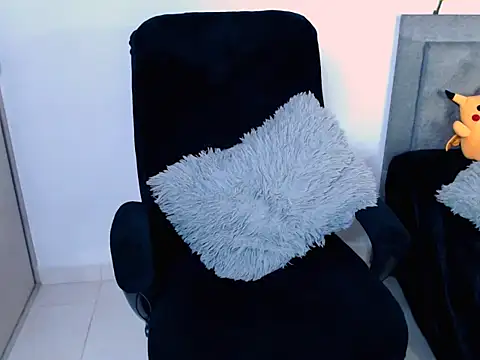 Snapshot of diana__34 chatting on March 16, 2026, 12:07 am diana 34 online show from March 16, 2026, 12:07 am