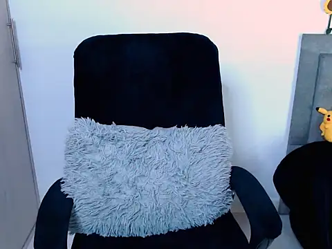 Snapshot of diana__34 chatting on March 9, 2026, 2:15 am diana 34 online show from March 9, 2026, 2:15 am