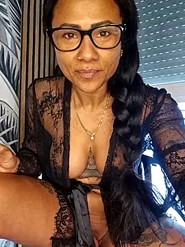 Snapshot of Allana_Squirt chatting on March 30, 2026, 9:44 am Allana Squirt online show from March 30, 2026, 9:44 am