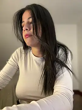 Snapshot of CuteKira7 chatting on February 19, 2026, 3:14 am CuteKira7 online show from February 19, 2026, 3:14 am