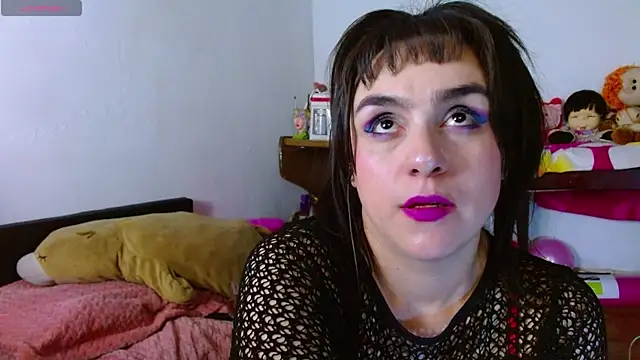 Snapshot of collette_beaufoy_ chatting on July 22, 2026, 3:25 pm collette beaufoy online show from July 22, 2026, 3:25 pm