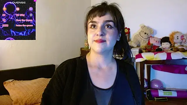 Snapshot of collette_beaufoy_ chatting on July 26, 2026, 7:26 am collette beaufoy online show from July 26, 2026, 7:26 am