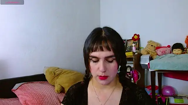 Snapshot of collette_beaufoy_ chatting on July 20, 2026, 11:40 pm collette beaufoy online show from July 20, 2026, 11:40 pm