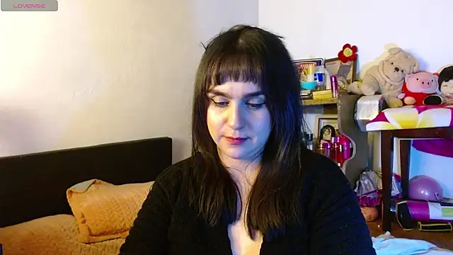 Snapshot of collette_beaufoy_ chatting on July 28, 2026, 1:43 pm collette beaufoy online show from July 28, 2026, 1:43 pm