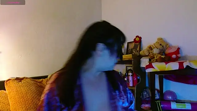 Snapshot of collette_beaufoy_ chatting on August 3, 2026, 3:58 am collette beaufoy online show from August 3, 2026, 3:58 am