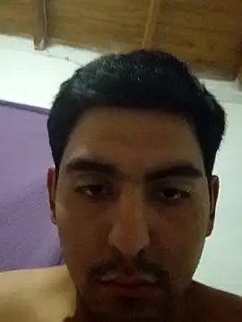 lil burger online show from November 21, 2025, 6:23 am