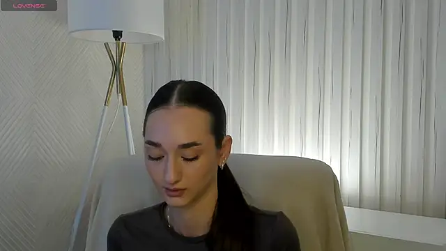 Snapshot of Kelly_Powell chatting on July 12, 2026, 2:12 am Kelly Powell online show from July 12, 2026, 2:12 am