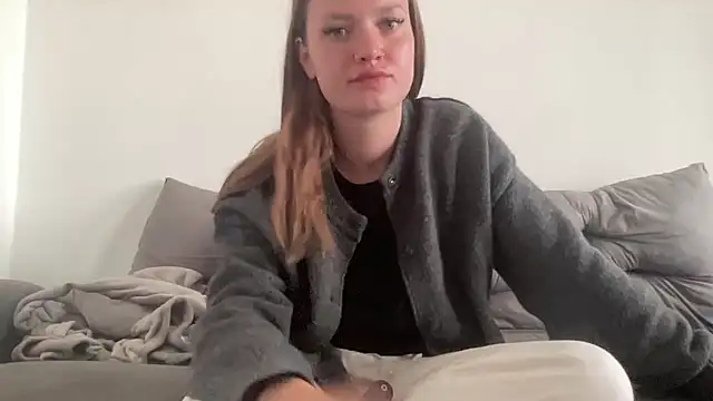 mariemelissah online show from May 9, 2026, 5:00 am