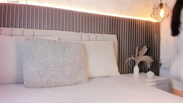 Snapshot of SHANONCLARK chatting on November 20, 2025, 7:14 pm SHANONCLARK online show from November 20, 2025, 7:14 pm