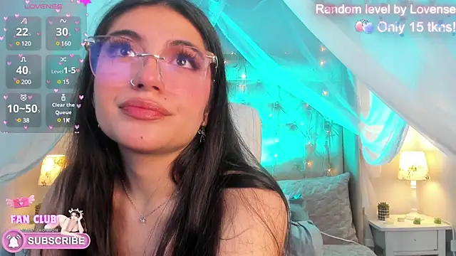 Snapshot of Ellie_Jhonson__ chatting on February 23, 2025, 8:39 am Ellie Jhonson online show from February 23, 2025, 8:39 am
