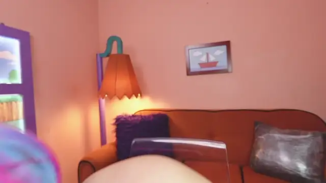 miss canndy online show from April 14, 2026, 6:02 pm