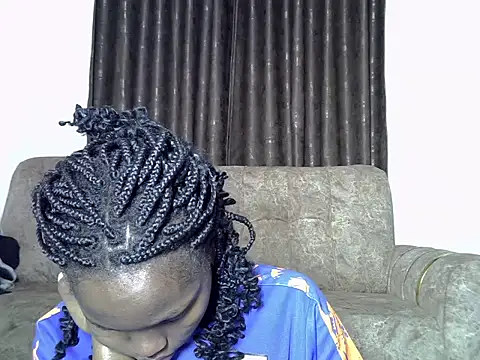 Snapshot of AurelAda chatting on November 21, 2025, 12:31 am AurelAda online show from November 21, 2025, 12:31 am