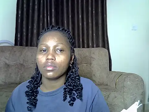 Snapshot of AurelAda chatting on November 27, 2025, 12:11 am AurelAda online show from November 27, 2025, 12:11 am