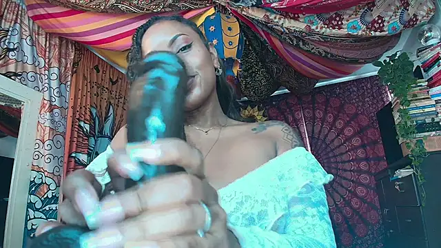 Snapshot of ElizaGrey_ chatting on June 28, 2026, 2:34 pm ElizaGrey online show from June 28, 2026, 2:34 pm