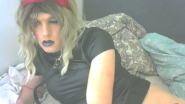 sissyslut22jr online show from March 24, 2026, 1:27 am