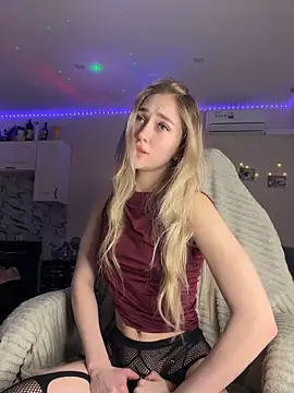 Good  Girl  online show from February 16, 2026, 3:54 pm