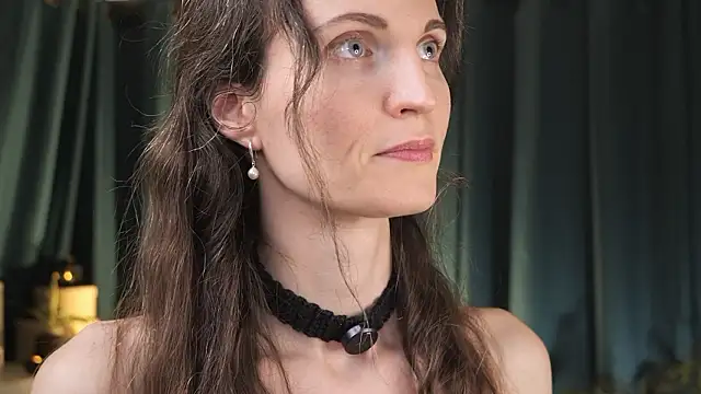 yulladao online show from March 14, 2026, 5:41 pm