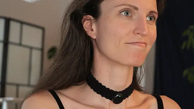 Snapshot of yulladao chatting on October 15, 2025, 4:37 pm yulladao online show from October 15, 2025, 4:37 pm